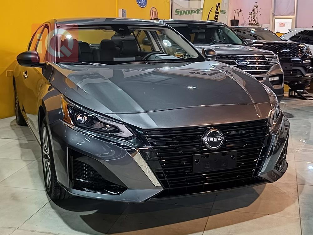 نیسان ئەلتیما